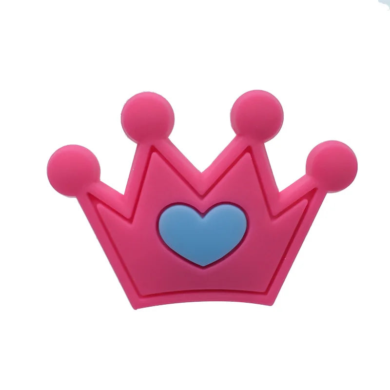 1 breloque pour chaussures en PVC pour filles et femmes, accessoires de maquillage, de rouge à lèvres, de couronne pour talons hauts, adaptés aux sabots, ornements de sandales de jardin