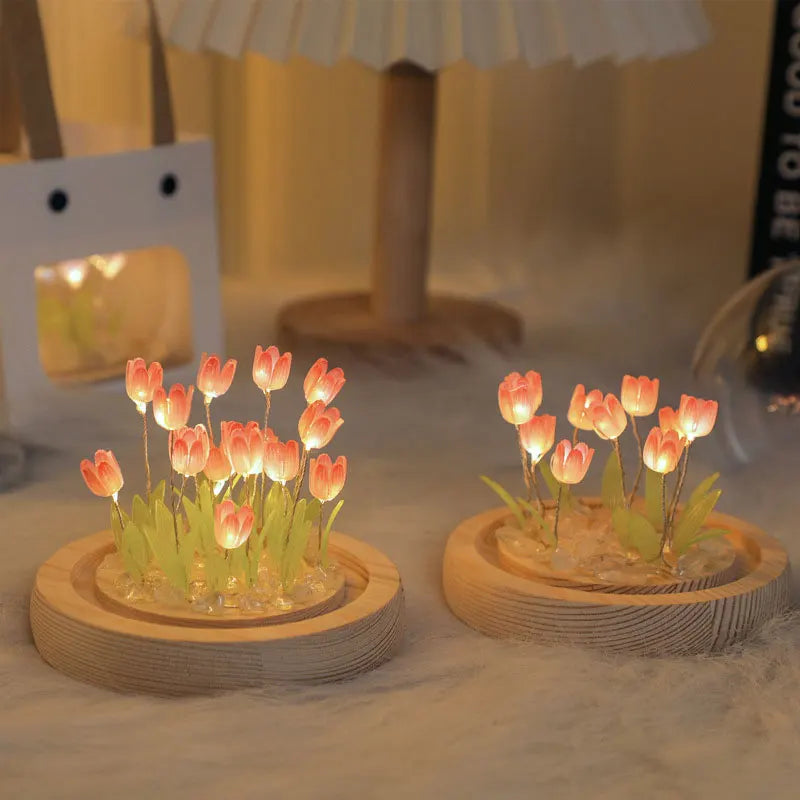 Lámpara de noche con tulipán artificial YOMDID, hecha a mano, lámpara de noche LED para dormitorio, decoración, regalos de cumpleaños y Navidad