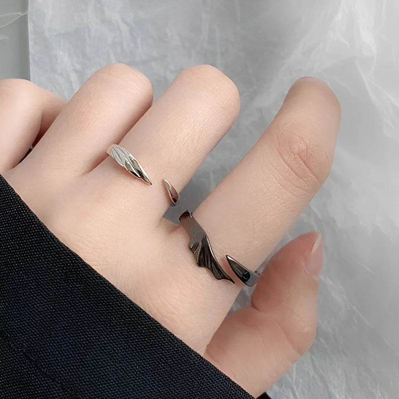 2Pcs Anime Angel Demon Couple Rings for Women Men Fashion Animal Adjustable Open Ring Promise Matching Couple Ring Party Gifts