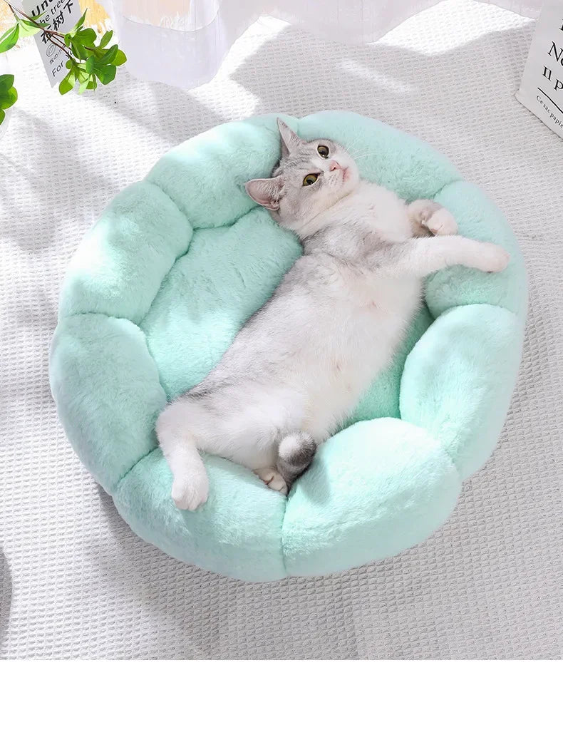 Cama de felpa para mascotas, cálida y relajante para el invierno, con forma de dona para gatos y perros, cojín antiansiedad para dormir profundamente, cama para gatos con forma de flor, nido grueso para acurrucarse