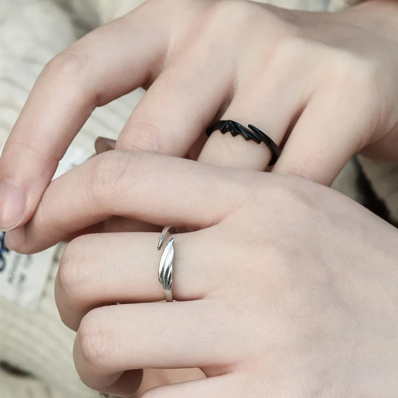 2Pcs Anime Angel Demon Couple Rings for Women Men Fashion Animal Adjustable Open Ring Promise Matching Couple Ring Party Gifts