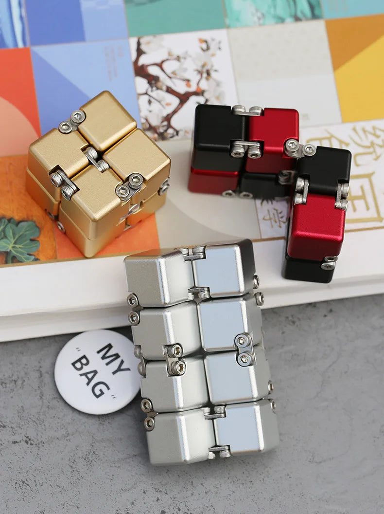 Tiktok Pop Fun Decompression Toys Alloy Infinity Magic Cube Finger Toy Office Flip Cubic Puzzle Stress Relief Cube Block Gift