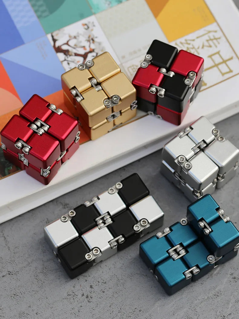 Tiktok Pop Fun Decompression Toys Alloy Infinity Magic Cube Finger Toy Office Flip Cubic Puzzle Stress Relief Cube Block Gift