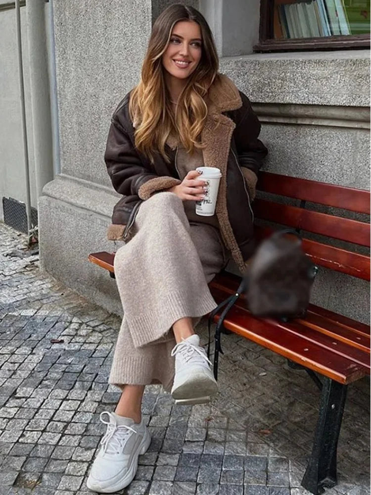 Chaqueta cálida de lana de cordero para mujer de ZBZA, abrigo de piel gruesa de estilo vintage con solapa y cremallera y manga larga con bolsillo, abrigo elegante de invierno