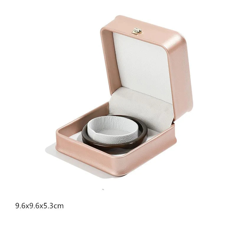 1 organizador de joyas de cuero, caja para anillos de boda, colgante, pulsera, collar, estuche de almacenamiento, embalaje de regalo, caja de exhibición al por mayor