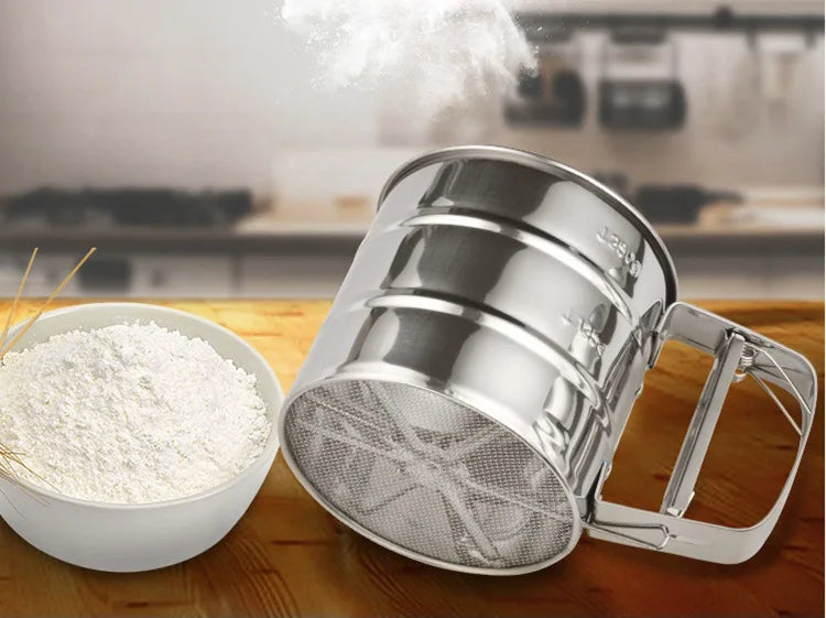 Stainless Steel Flour Sifter Powder Sieve Handheld Flour Sifter Powder Sieve Cup Double-Layer Hand Filter Powder Sieve Hand-Cran