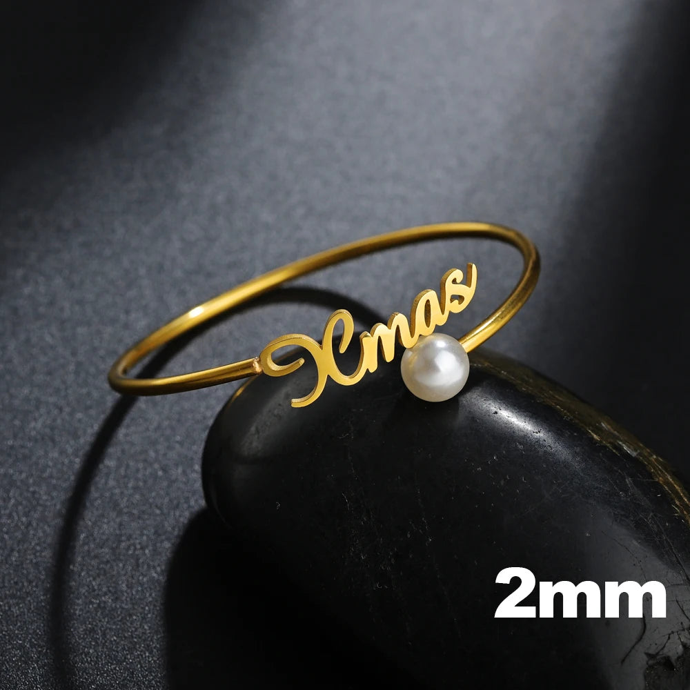 Akizoom Personalized Custom Name Bracelets Heart Crown Stainless Steel Wide Hand Cuff Bangles for Women Men Wedding Jewelry Gift