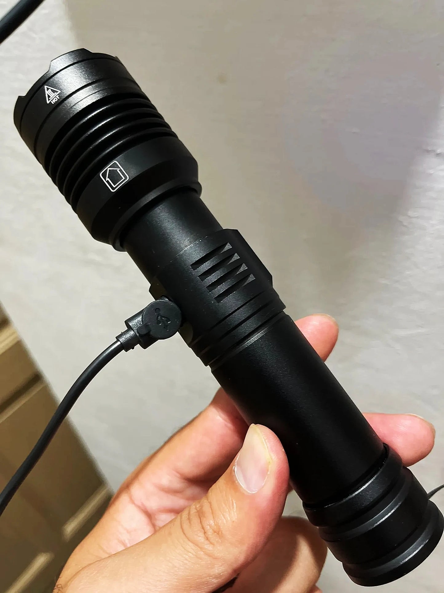 Linterna LED de alta potencia XHP 120, linterna con batería 18650 26650, recargable por USB, con zoom, para emergencias, acampadas al aire libre y pesca