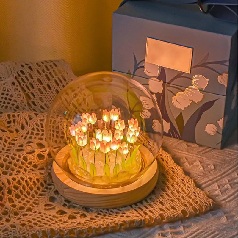 Lámpara de noche con tulipán artificial YOMDID, hecha a mano, lámpara de noche LED para dormitorio, decoración, regalos de cumpleaños y Navidad