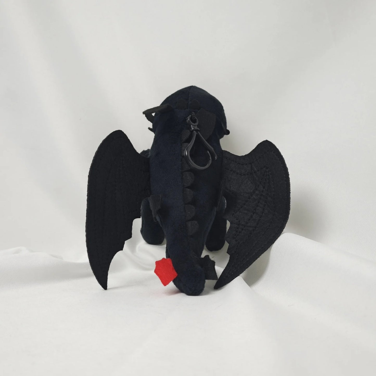 20cm Plushies Dragon Toys Toothless Toys Kawaii White Black Dinosaurs Animal Stuffed Plush Toys Kid Birthday Gifts for Kids Boy