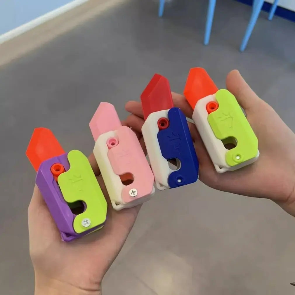 2023 Hot Sales 3D Carrot Gravity Knifes Toys Decompression Push Card Toy 3D Printing Gravity Knife Carrot Knife Kids Toys Gifts