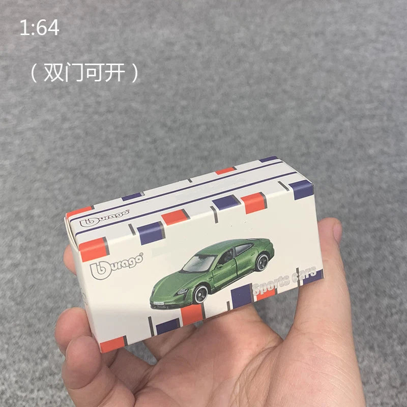 1/64 Simulated Parking Lot Model Classic Static Car Bburago Alloy Diecasting Vehicles Miniature Scene Assembly Display Frame Toy