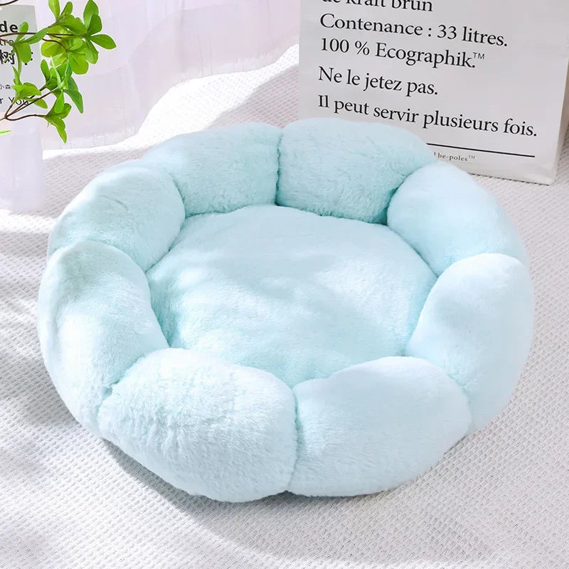 Cama de felpa para mascotas, cálida y relajante para el invierno, con forma de dona para gatos y perros, cojín antiansiedad para dormir profundamente, cama para gatos con forma de flor, nido grueso para acurrucarse