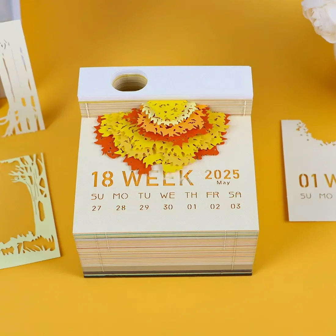 Treehouse 3D Desktop Calendar Sticky Notes Creative Crafts Souvenirs Paper Carvings Post-it Notes New Year Gifts Office Ornament
