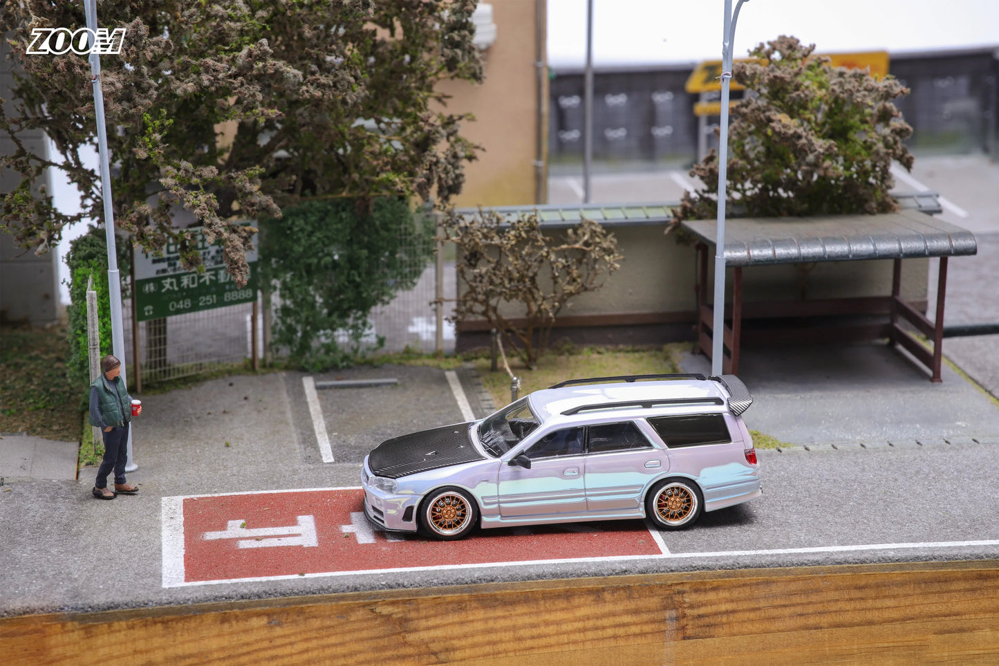 Modelo de coche en fundición a presión ZOOM 1:64 Stagea WC34 260RS en color azul carbono/blanco