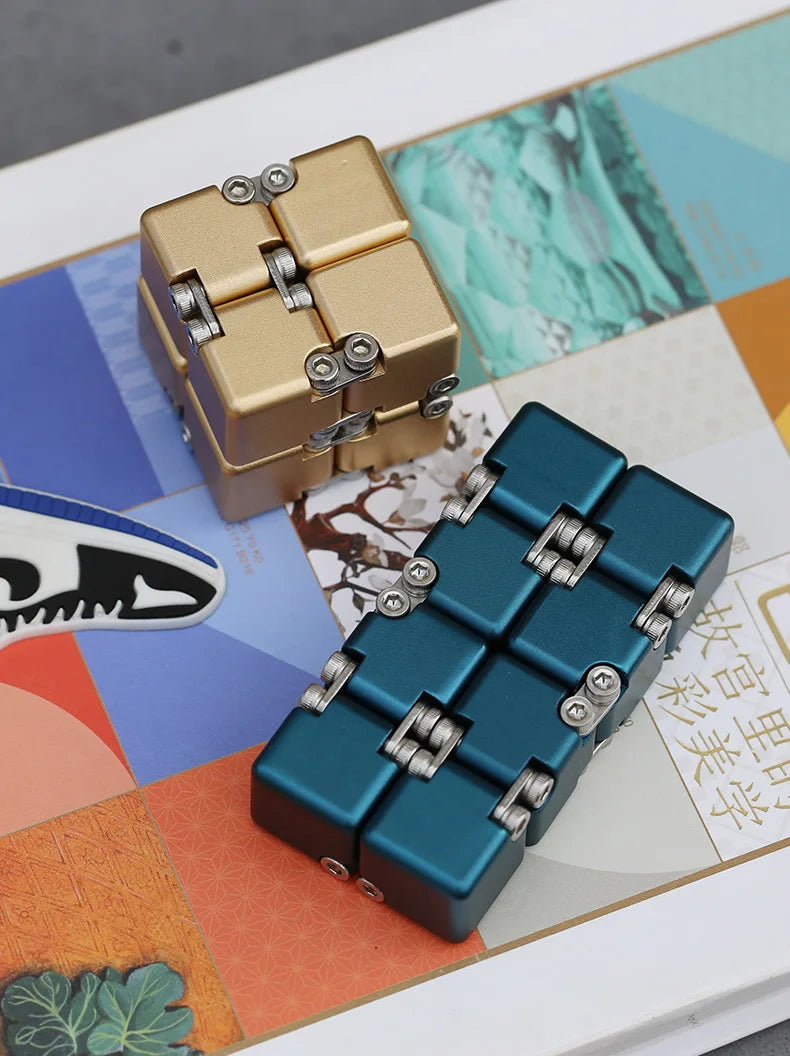 Tiktok Pop Fun Decompression Toys Alloy Infinity Magic Cube Finger Toy Office Flip Cubic Puzzle Stress Relief Cube Block Gift