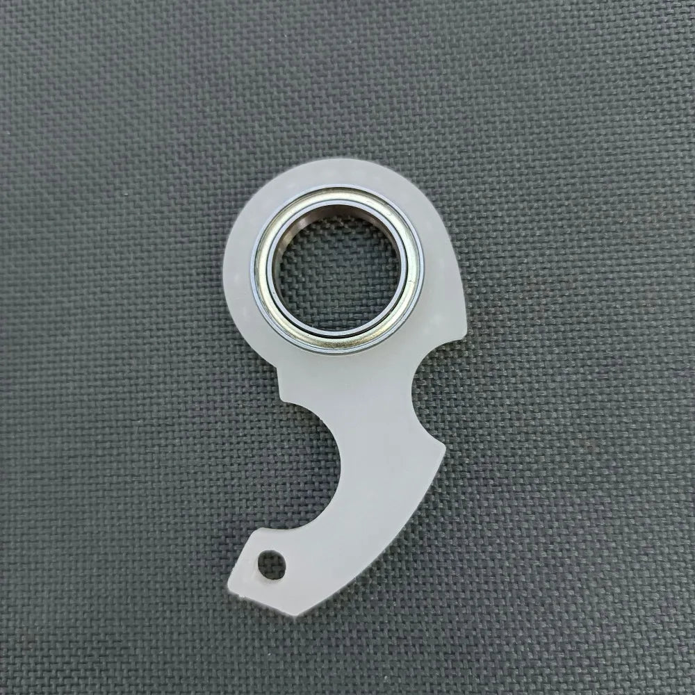 Alivia el aburrimiento Llavero Fidget Spinner Anti-Ansiedad Noctilucente Llavero Giratorio con Punta de Dedo Ligero Moderno Portátil