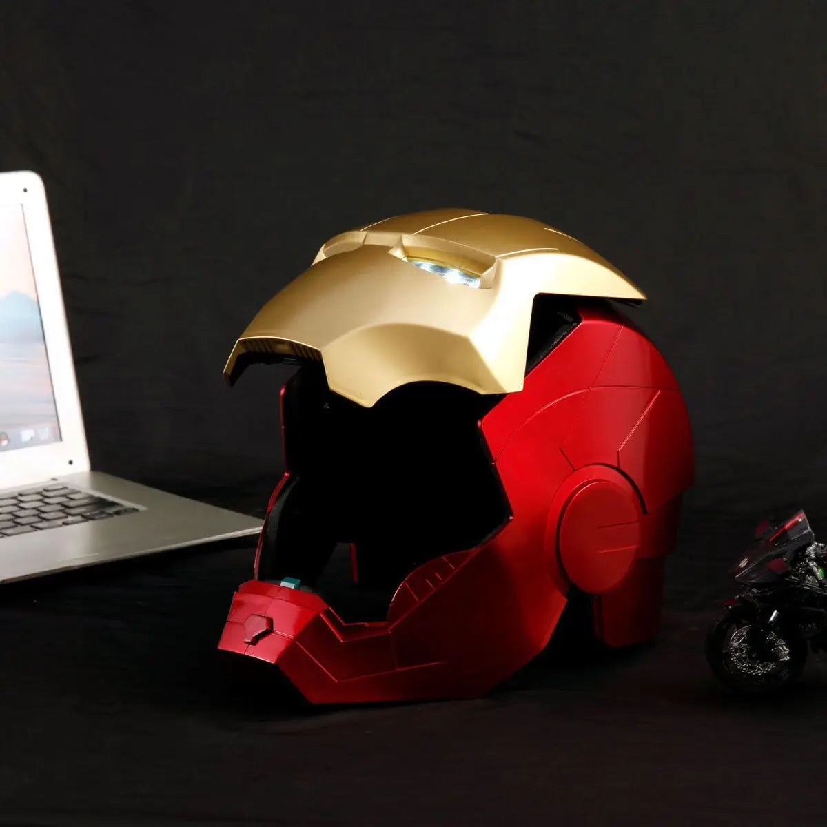 2024 New 1:1 Marvel Iron Man Mk5 Electric Helmet Multi-piece Opening And Closing Helmet Voice Control Eyes Model Adult Toy Gifts
