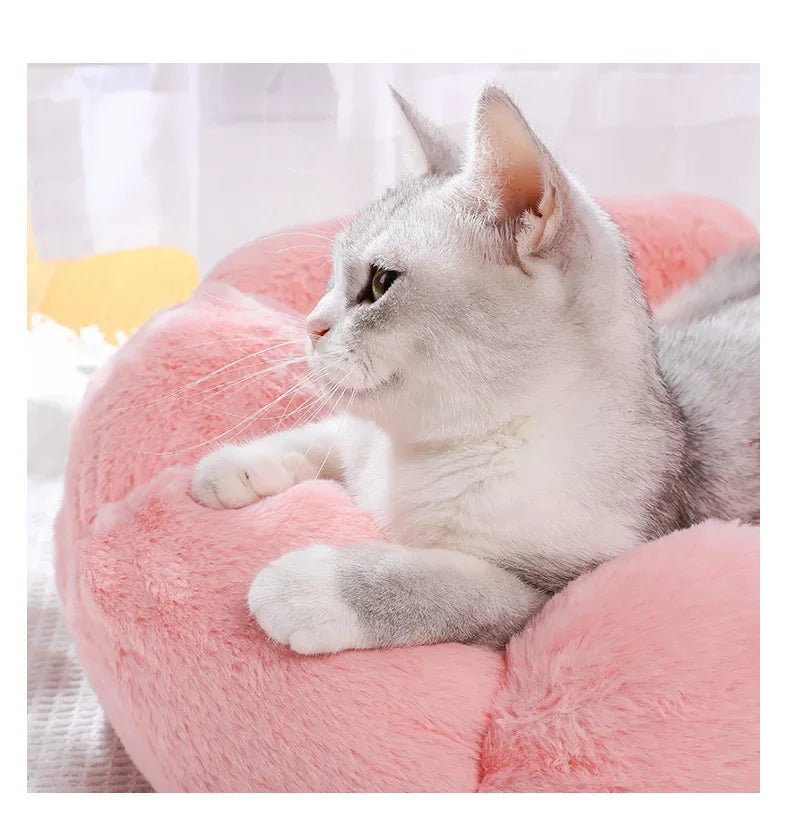 Cama de felpa para mascotas, cálida y relajante para el invierno, con forma de dona para gatos y perros, cojín antiansiedad para dormir profundamente, cama para gatos con forma de flor, nido grueso para acurrucarse