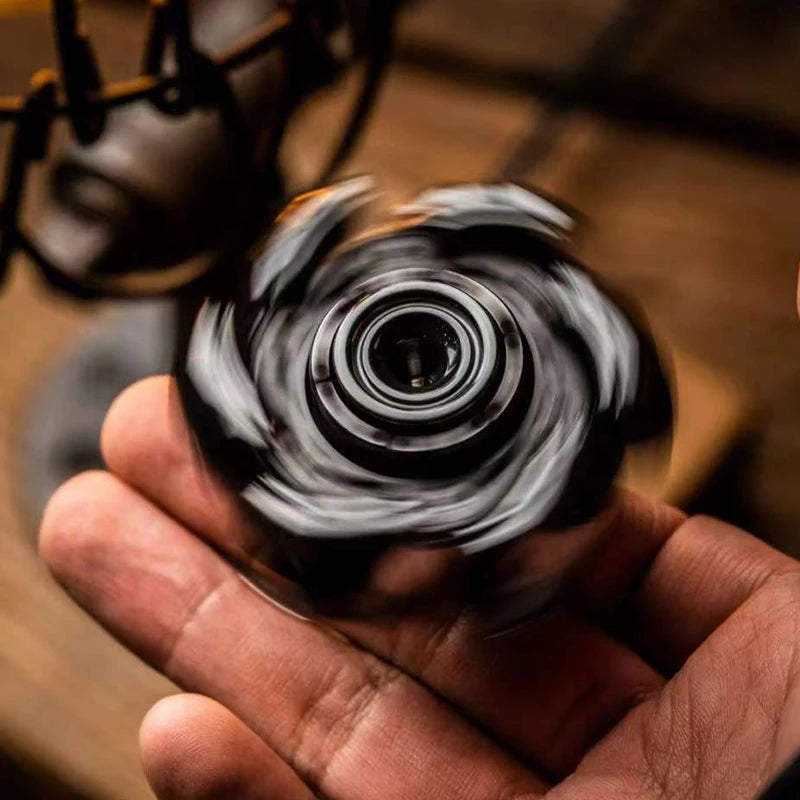Stock Original GoBiggeR Pillbug Fidget Spread Zirconium Polished EDC Beetle Finger Spinner Anti Stress Toys