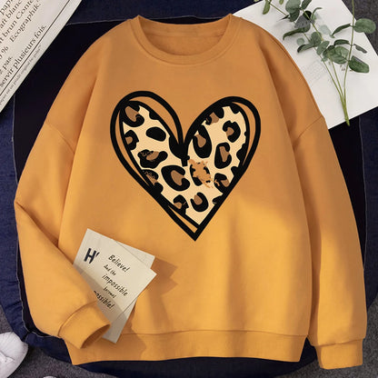 Sweat-shirt d'hiver Harajuku pour femme, imprimé léopard incomplet, imprimé cœur, sweat à capuche, chaud, col ras du cou, polaire confortable