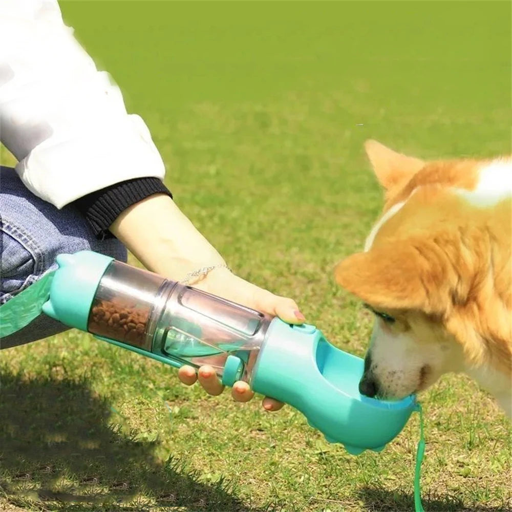 Botella de agua portátil multifunción para perros, comedero para mascotas, cuenco para beber de viaje, dispensador de excrementos, botella de agua para cachorros a prueba de fugas