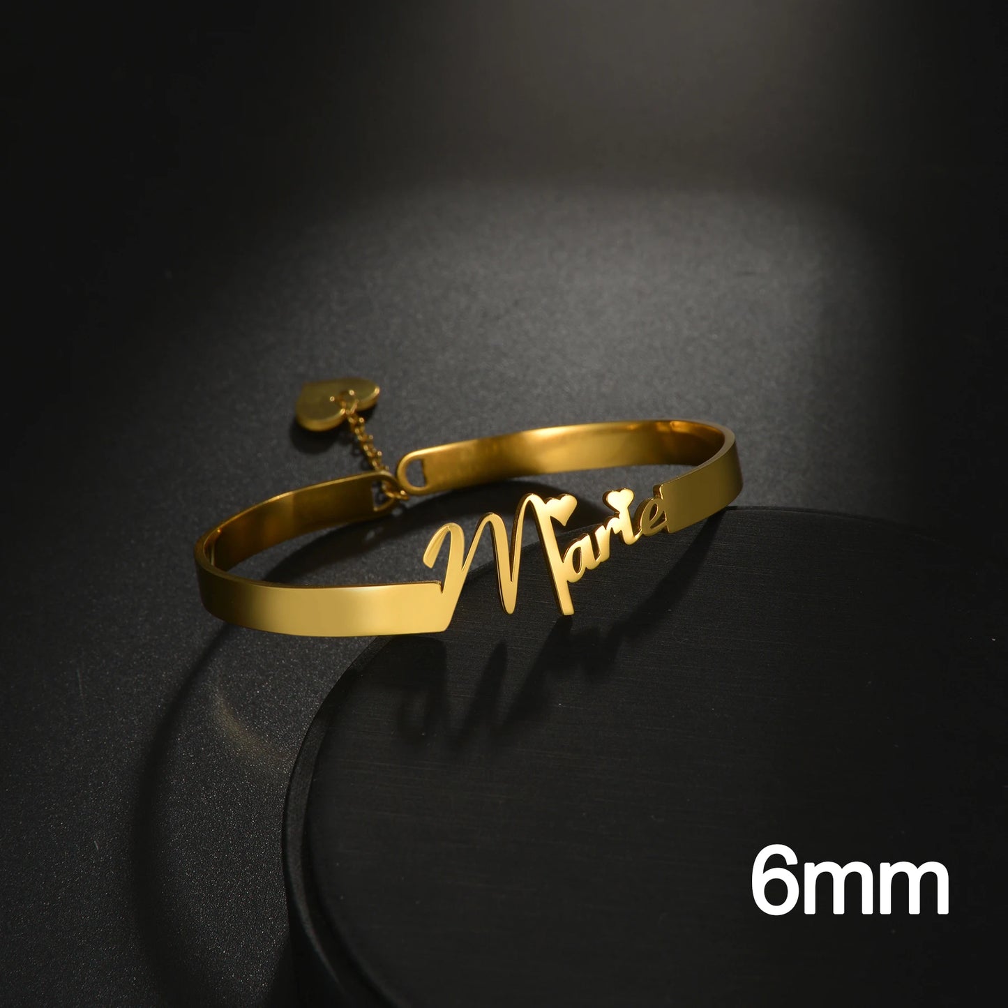 Akizoom Personalized Custom Name Bracelets Heart Crown Stainless Steel Wide Hand Cuff Bangles for Women Men Wedding Jewelry Gift