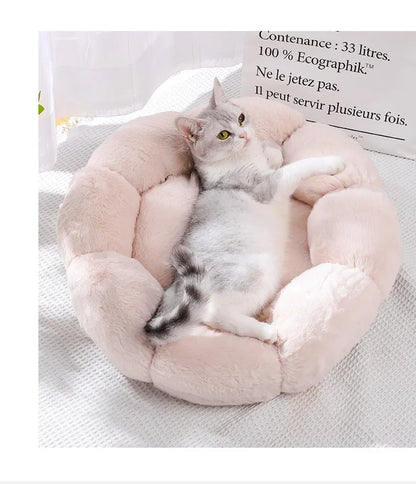 Cama de felpa para mascotas, cálida y relajante para el invierno, con forma de dona para gatos y perros, cojín antiansiedad para dormir profundamente, cama para gatos con forma de flor, nido grueso para acurrucarse