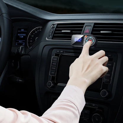 Transmisor FM inalámbrico Bluetooth 5.0 Reproductor de MP3 para coche Kit manos libres para coche LCD Audio auxiliar Carga USB PD18W Accesorios para coche Modulador FM