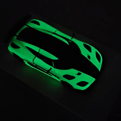 POPshine 1:64 One 1 Night Light Modelo de coche fundido a presión Edición limitada 399