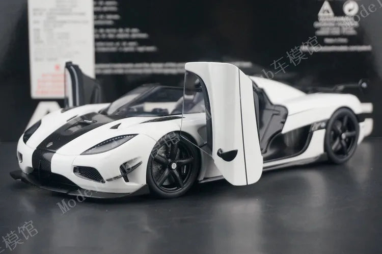 Autoart 1:18 Agera RS Simulation Limited Edition All Open Alloy Metal Static Car Model Toy Gift