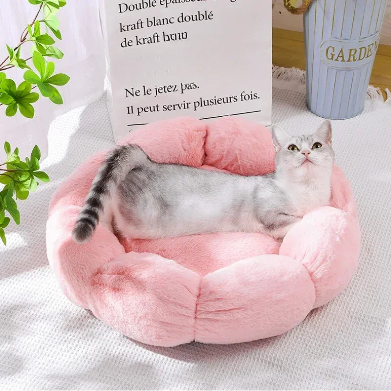 Cama de felpa para mascotas, cálida y relajante para el invierno, con forma de dona para gatos y perros, cojín antiansiedad para dormir profundamente, cama para gatos con forma de flor, nido grueso para acurrucarse