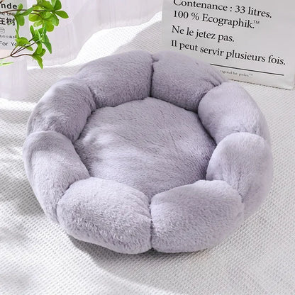 Cama de felpa para mascotas, cálida y relajante para el invierno, con forma de dona para gatos y perros, cojín antiansiedad para dormir profundamente, cama para gatos con forma de flor, nido grueso para acurrucarse