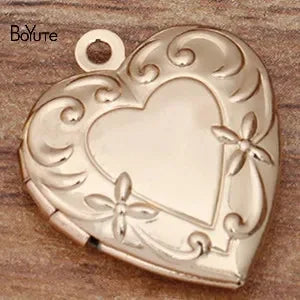 BoYuTe (20 Pieces/Lot) 20MM Metal Brass Floating Heart Memory Locket Pendant Charms for Jewelry Making
