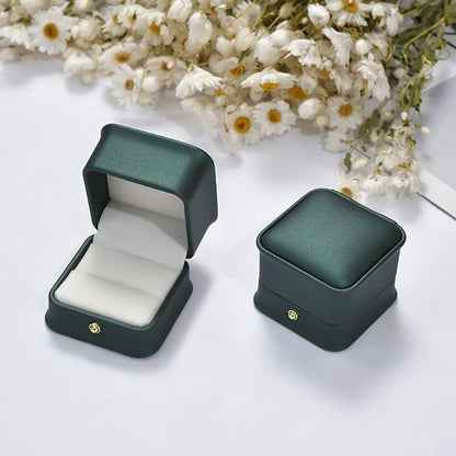 Package Case Wedding Ring Box Birthday Crown Buckle Storage Gift Box Lover Ring Box Storage Case Gift Boxes Jewelry Display