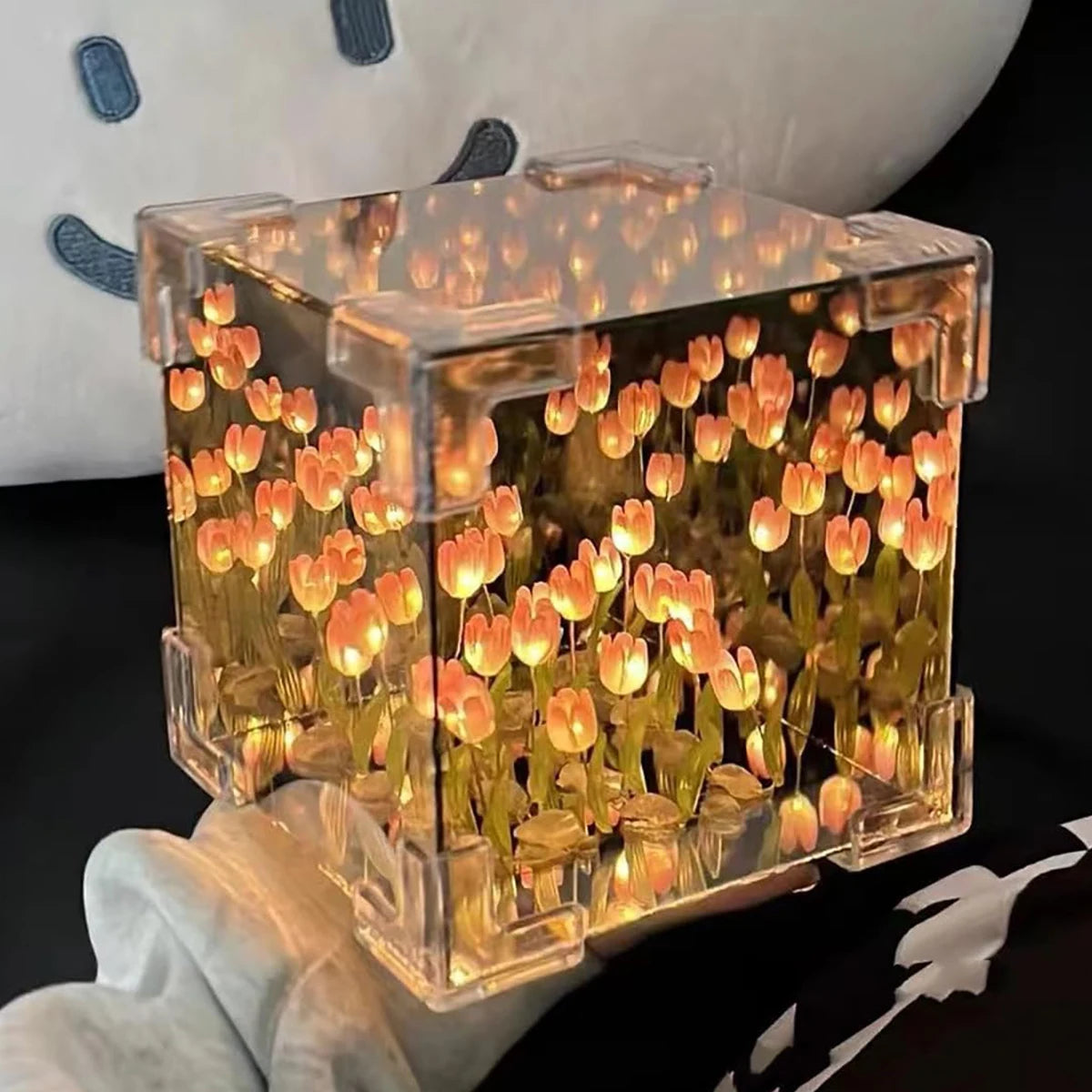 Romantic Tulip Flower Box Handmade Led Tulip Night Light DIY Material Package Bed Desktop Ornament Mirror Box Living Room Decor
