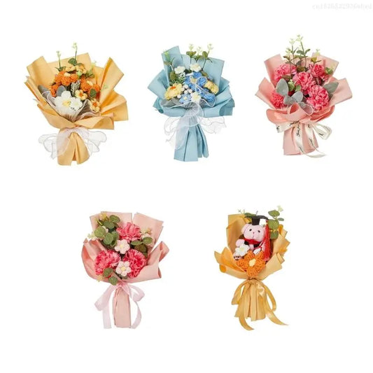 Artificial Flower Bouquets for Valentines Day, Mother Day, Crochet Flower Bouquets with Bear for Graduation Ceremony F0T4