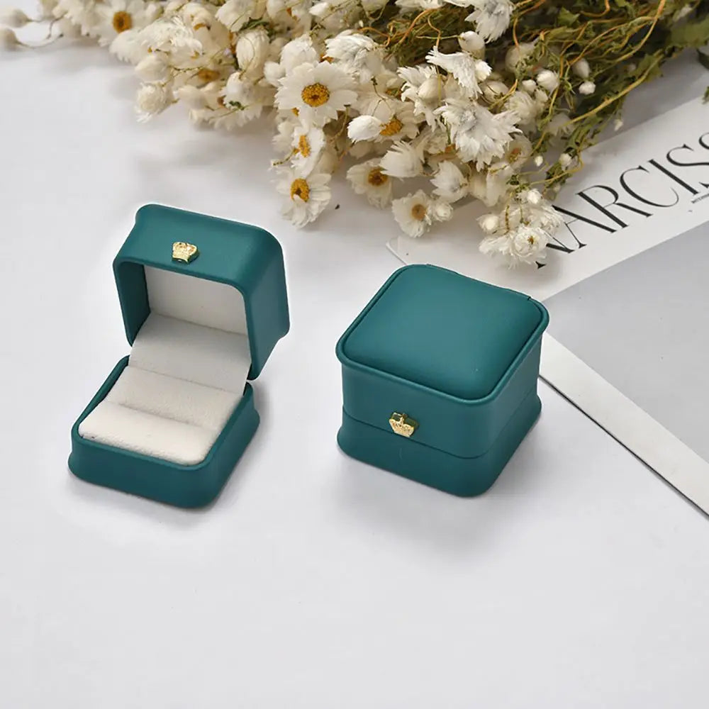 Package Case Wedding Ring Box Birthday Crown Buckle Storage Gift Box Lover Ring Box Storage Case Gift Boxes Jewelry Display