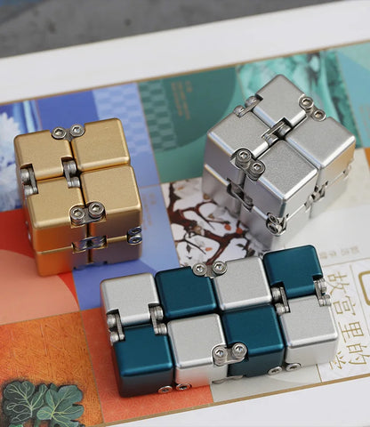 Tiktok Pop Fun Decompression Toys Alloy Infinity Magic Cube Finger Toy Office Flip Cubic Puzzle Stress Relief Cube Block Gift