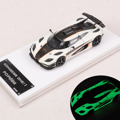 POPshine 1:64 One 1 Night Light Modelo de coche fundido a presión Edición limitada 399