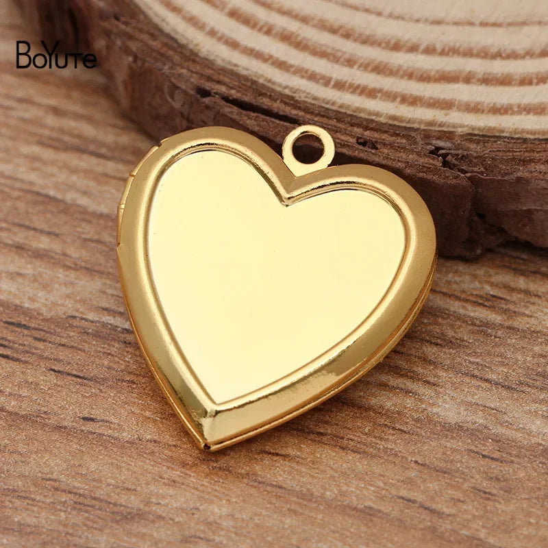 BoYuTe (10 Pieces/Lot) Fit 16MM Heart Cabochon 22*5MM Metal Brass Heart Shaped Memory Locket Can Insert Photo Locket Pendant