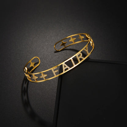 Akizoom Personalized Custom Name Bracelets Heart Crown Stainless Steel Wide Hand Cuff Bangles for Women Men Wedding Jewelry Gift