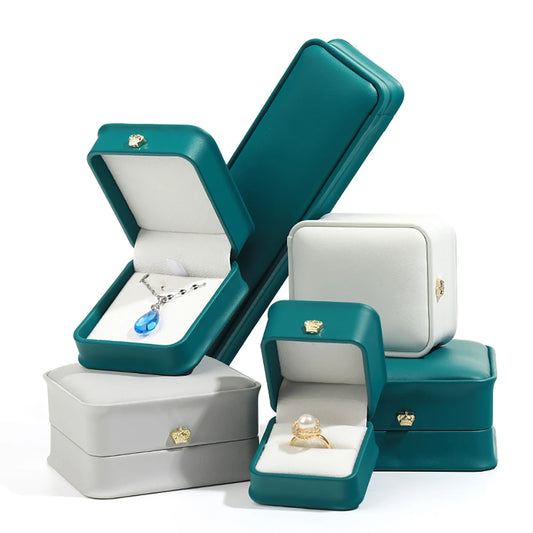 1 Pc Leather Jewelry Organizer Wedding Ring Box Pendant Bracelet Necklace Storage Case Gift Packaging Display Box Wholesale