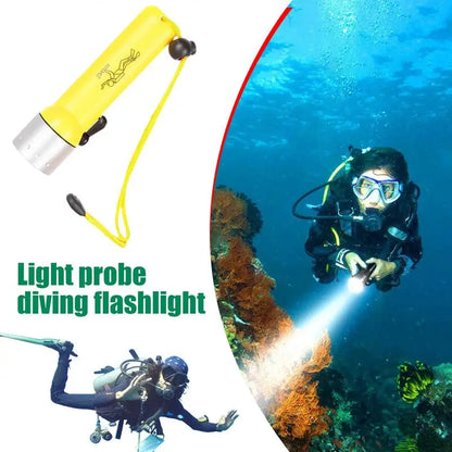 Underwater Flashlight Submarine Lights Batteried Dive Torch Snorkeling Light Underwater TPC-7 Waterproof LED Submersible Safety