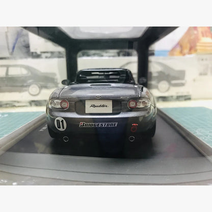 1/18 Scale Mx-5 Roadster Nc Nr-a #01 Die-cast Classic Rare Convertible Model Alloy Collection Racing Car Ornament Hobby Souvenir